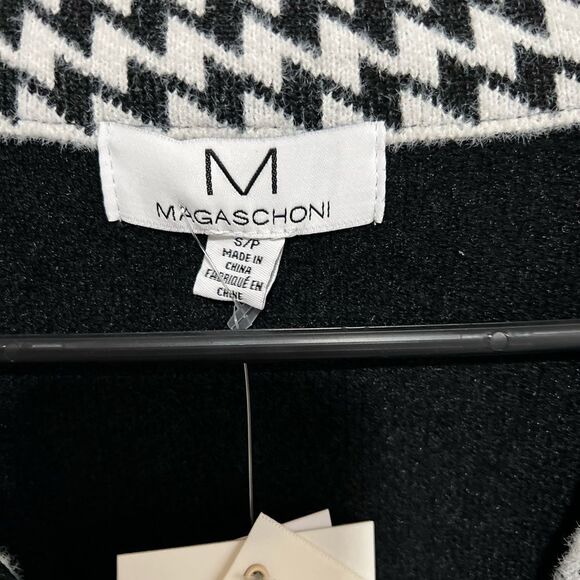 M MAGASCHONI Double Breasted Notch Lapel Cropped Jacket - Picture 10 of 13